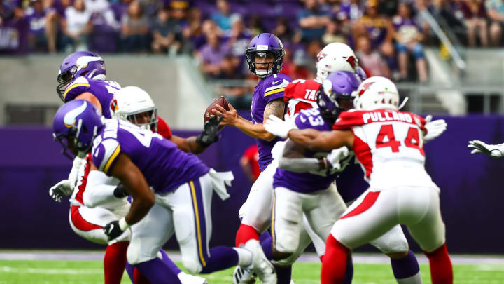 MINNEAPOLIS, MN - AUGUST 24: Minnesota Vikings quarterback Kyle Sloter (1) drops back to pass in the fourth quarter against the Arizona Cardinals at U.S. Bank Stadium on August 24, 2019 in Minneapolis, Minnesota. (Photo by David Berding/Icon Sportswire via Getty Images)