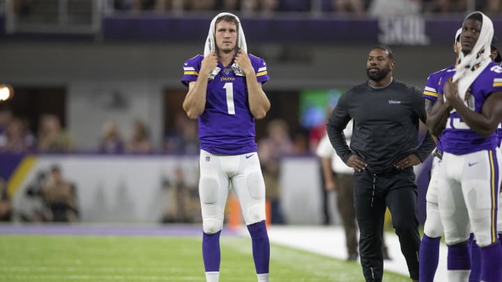 MINNEAPOLIS, MN - AUGUST 18: Minnesota Vikings quarterback Kyle Sloter watched as Seahawks' quarterback Paxton Lynch was being looked at after a hit during the fourth quarter in the pre-season matchup at U.S. Bank Stadium in Minneapolis, Minn. (Photo by Elizabeth Flores/Star Tribune via Getty Images)