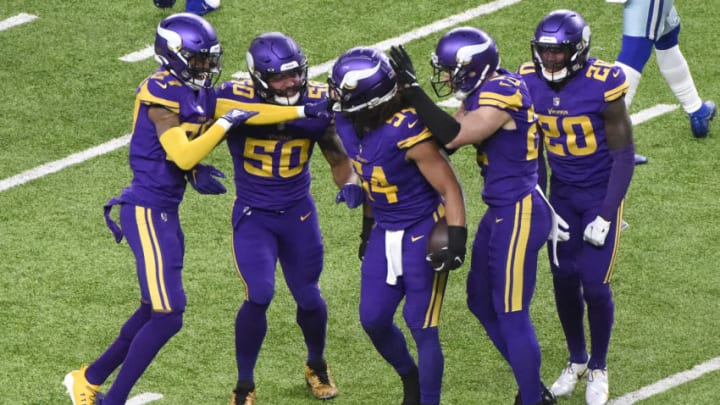 Adam New's Early 53-Man Roster Prediction for Vikings