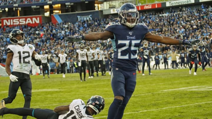 NASHVILLE, TENNESSEE - NOVEMBER 24: Adoree' Jackson #25 of the Tennessee Titans waves his hands after breaking up a pass attempt to D.J. Chark #17 of the Jacksonville Jaguars at Nissan Stadium on November 24, 2019 in Nashville, Tennessee. (Photo by Frederick Breedon/Getty Images)