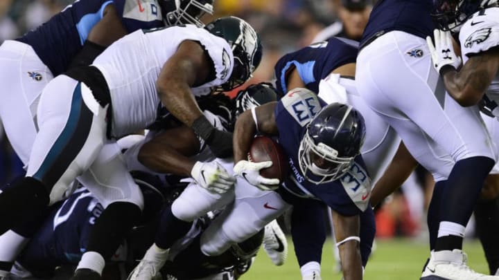 PHILADELPHIA, PA - AUGUST 08: Dion Lewis #33 of the Tennessee Titans rushes with the ball in the first quarter against the Philadelphia Eagles during a preseason game at Lincoln Financial Field on August 8, 2019 in Philadelphia, Pennsylvania. (Photo by Patrick McDermott/Getty Images)