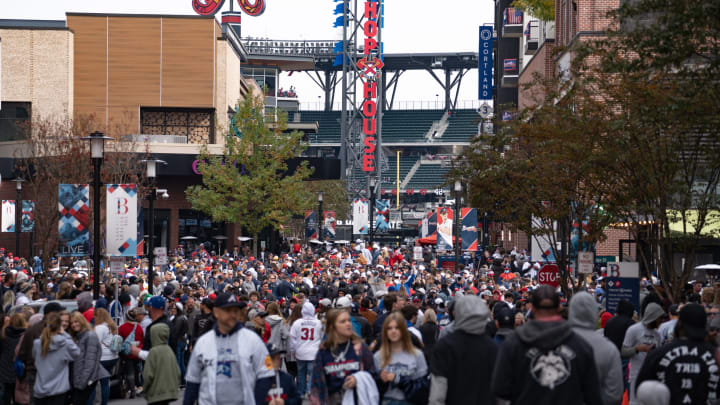 Atlanta Braves fans gather during the World Series. (Photo by Megan Varner/Getty Images)