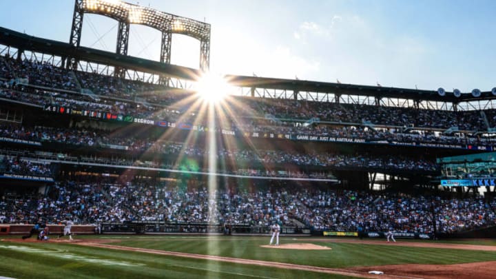 Aug 7, 2022; New York City, New York, USA; New York Mets starting pitcher Jacob deGrom (48) delivers a pitch during the sixth inning against the Atlanta Braves at Citi Field. Mandatory Credit: Vincent Carchietta-USA TODAY Sports