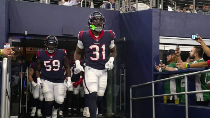 Dameon Pierce #31 of the Houston Texans takes to the field prior to a game against the Dallas Cowboys (Photo by Sam Hodde/Getty Images)