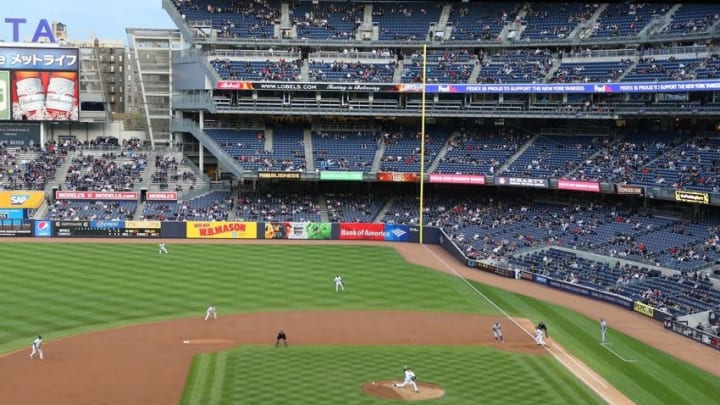 May 10, 2016; Bronx, NY, USA; General view of the shift played by the New York Yankees infield against Kansas City Royals first baseman Eric Hosmer (35) during the first inning at Yankee Stadium. Mandatory Credit: Brad Penner-USA TODAY Sports