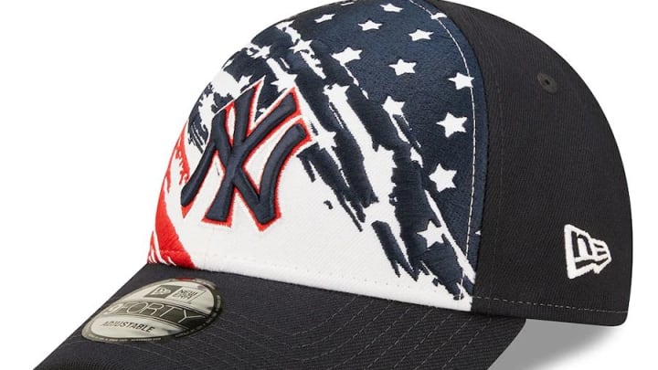 New York Yankees July 4th hat