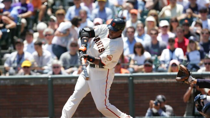SAN FRANCISCO - JUNE 23: Barry Bonds #25 of the San Francisco Giants bats during the game against the New York Yankees at AT&T Park in San Francisco, California on June 23, 2007. The Giants defeated the Yankees 6-5 in 13 innings. (Photo by Don Smith/MLB Photos via Getty Images) SAN FRANCISCO - JUNE 23: Barry Bonds #25 of the San Francisco Giants bats during the game against the New York Yankees at AT&T Park in San Francisco, California on June 23, 2007. The Giants defeated the Yankees 6-5 in 13 innings. (Photo by Don Smith/MLB Photos via Getty Images)