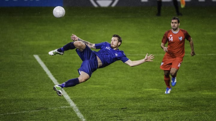 Why Do Americans Call It 'Soccer' Instead of 'Football'? | Mental Floss