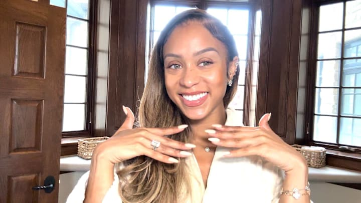 Jilly Anais Shares Her Top Summer Beauty Tip Jilly Anais Shares Her Top Summer Beauty Tip