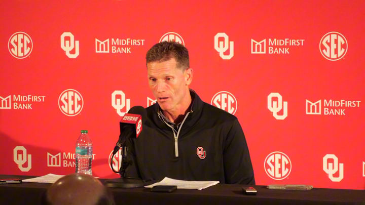 Oklahoma HC Brent Venables on Signing 2025 QB Jett Niu