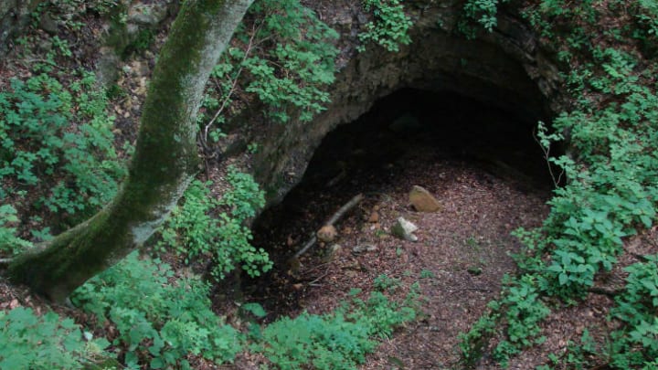 The entrance to Sand Cave today