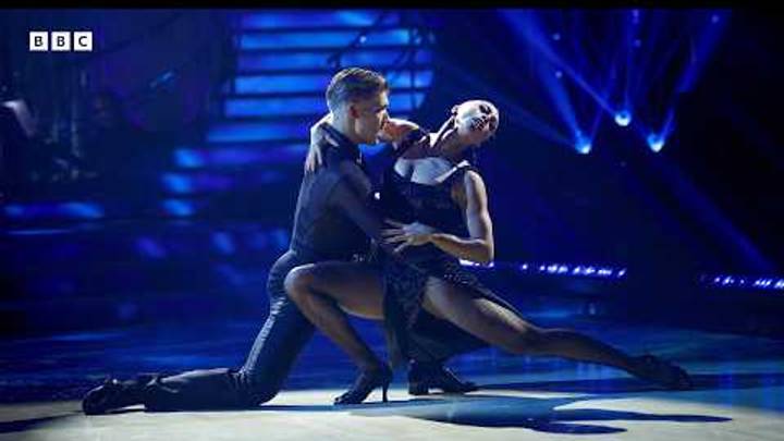 Tabby Stoecker & Mark dance an Argentine Tango to Ariana Grande ✨ BBC Strictly 2026