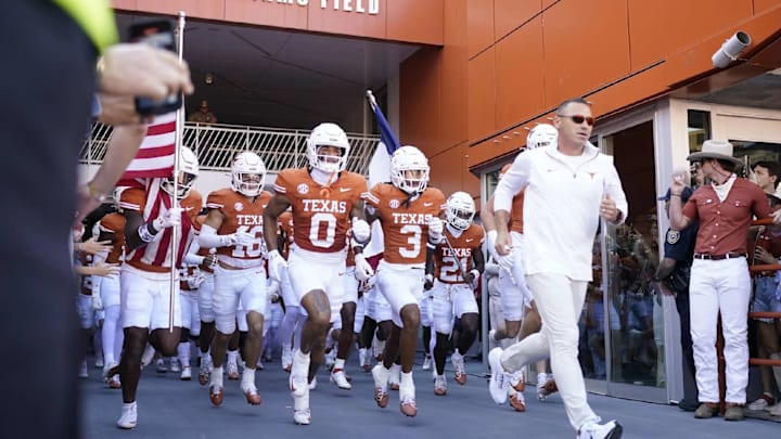 Texas Longhorns Relying on Veterans Texas Longhorns Relying on Veterans