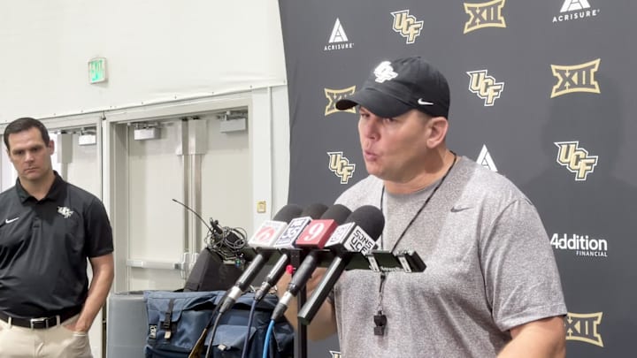 UCF O-Line Coach AJ Blazek Talks Limiting Penalties and Move to Orlando
