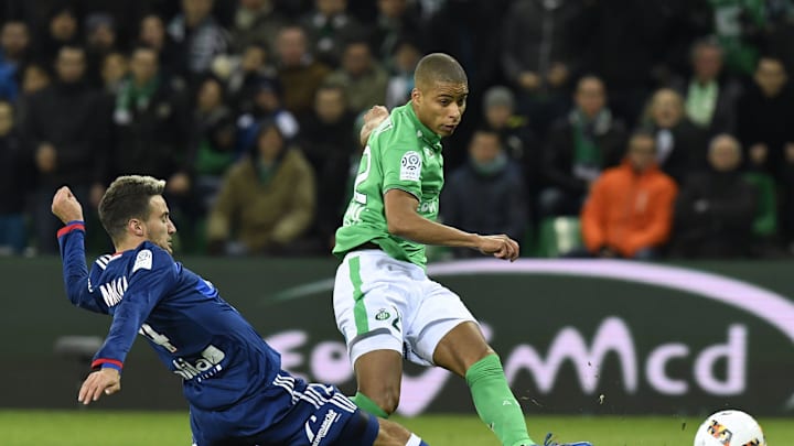 FBL-FRA-LIGUE1-SAINT-ETIENNE-LYON