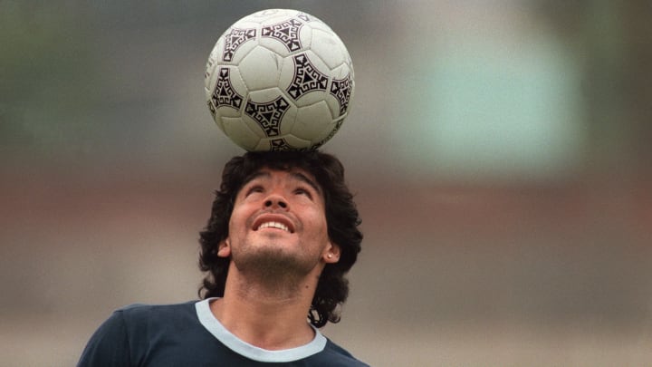 BIO-MARADONA-BALL