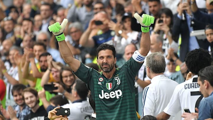 TOPSHOT-FBL-ITA-SERIEA-JUVENTUS-VERONA