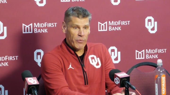 WATCH: Oklahoma HC Porter Moser, Brycen Goodine After Tennessee Loss