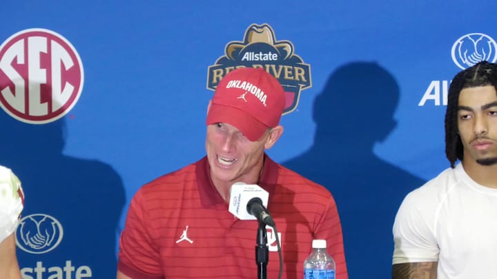Watch Oklahoma Coach Brent Venables, Players Recap Loss to Texas