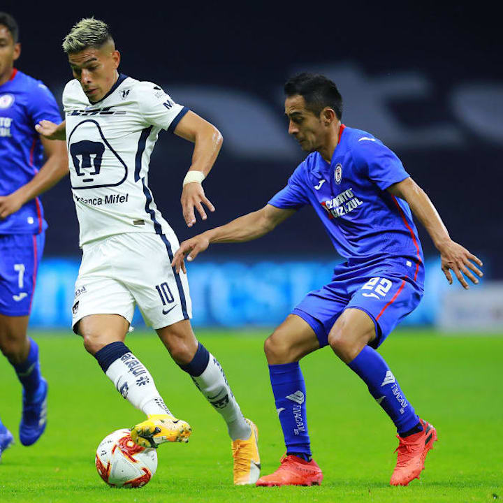 Cruz Azul v Pumas UNAM - Torneo Guard1anes 2020 Liga MX