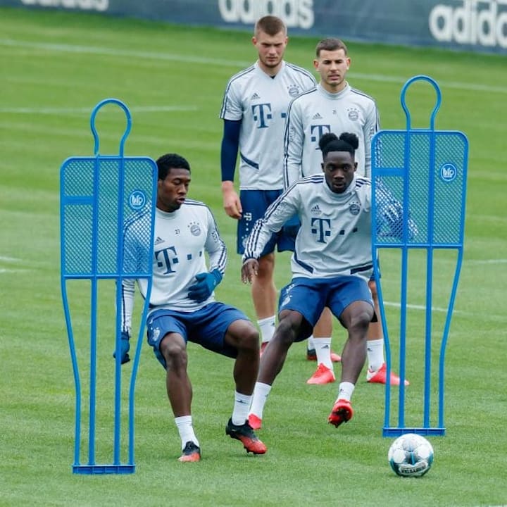 FC Bayern Muenchen - Training Session