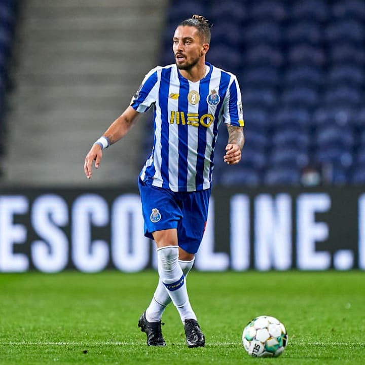 United are still negotiating over Telles