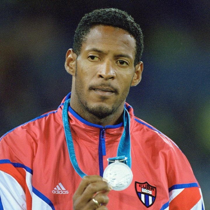 Javier Sotomayor sumó dos medallas en su carrera olímpica para Cuba 