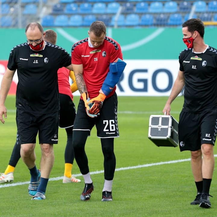 Beim Warmmachen vor dem Mannheim-Spiel verletzte sich Flekken am Ellenbogen
