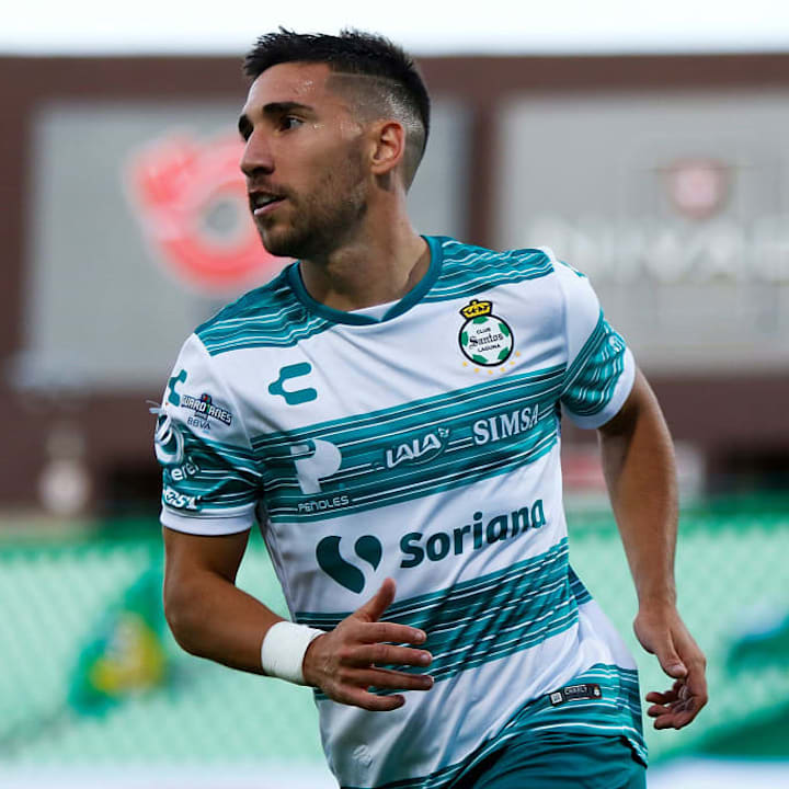 Santos Laguna v Chivas - Torneo Guard1anes 2020 Liga MX