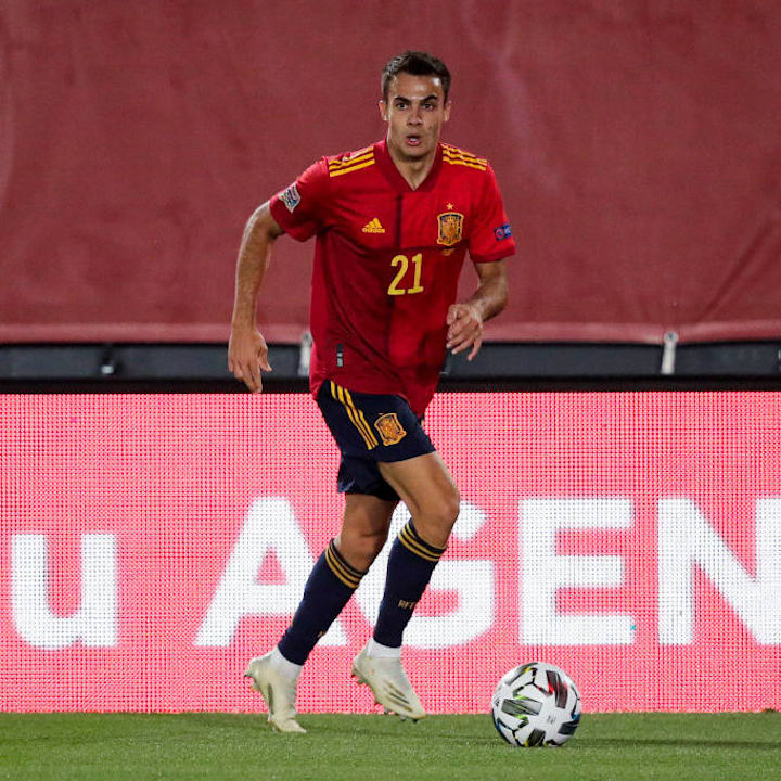 Gareth Bale Sergio Reguilon Pass Tottenham Medicals