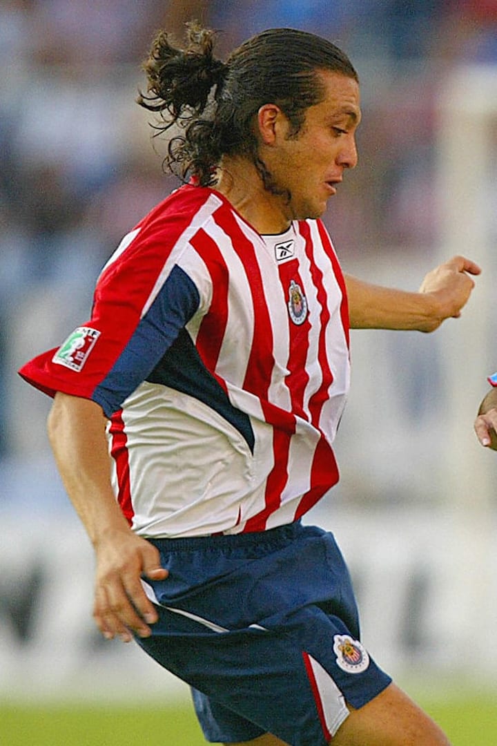 Cesar "Chelito" Delgado (D) de Cruz Azul