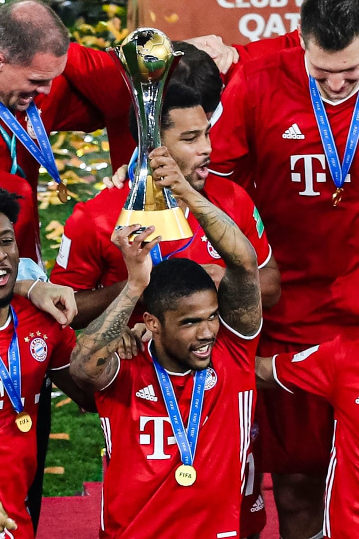 Douglas Costa