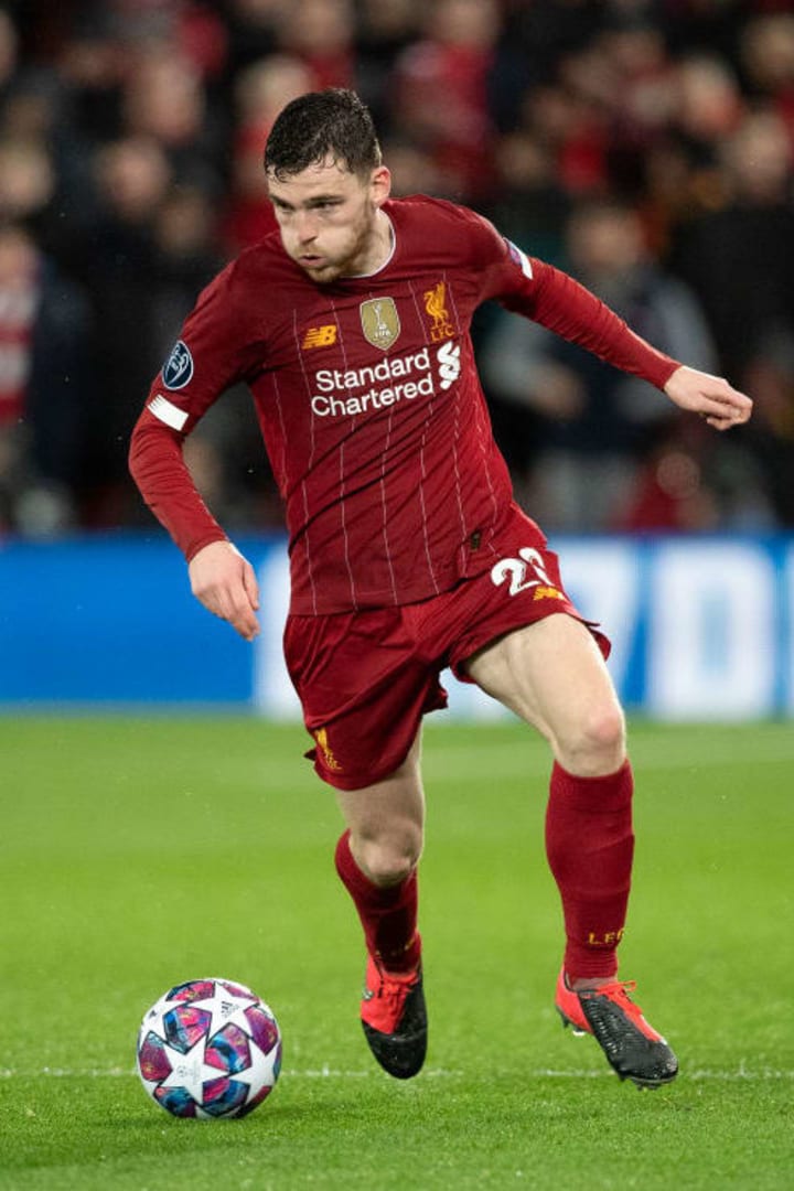 Andrew Robertson. bek kiri Liverpool
