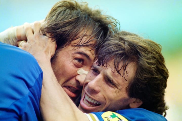 Gianfranco Zola, Pierluigi Casiraghi