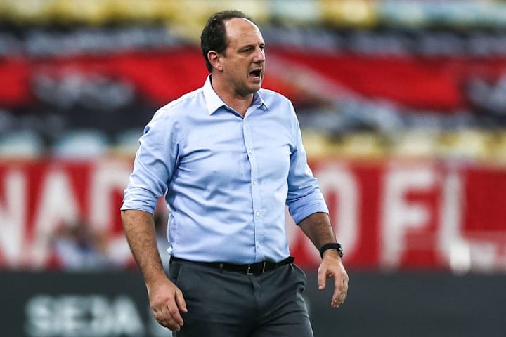 Ceni tem mais de 72h para pensar e montar o Flamengo.