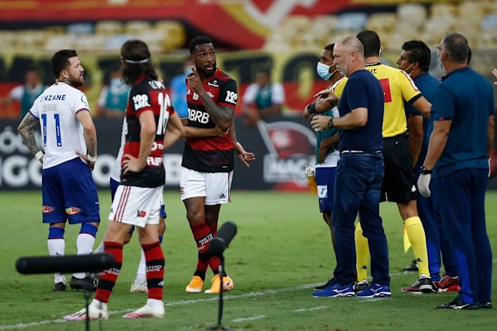 'Caso Gerson' corre nas esferas esportiva e criminal. 