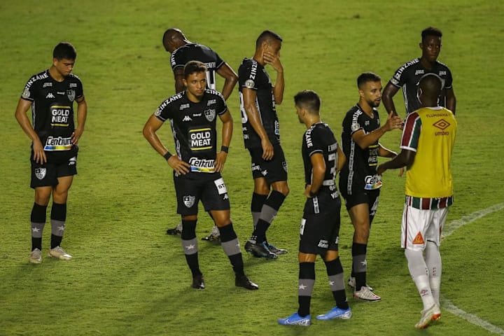 O Botafogo está virtualmente rebaixado para a Série B de 2021. 
