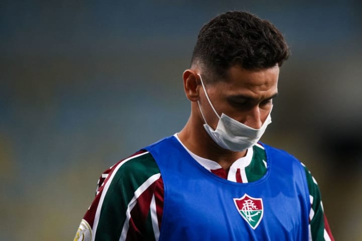 Paulo Henrique Ganso Fluminense Santos Ostracismo Desempenho Estrela