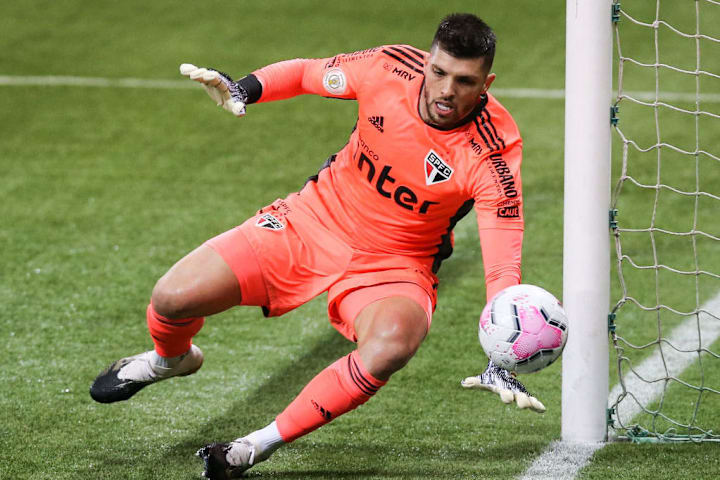 Tiago Volpi