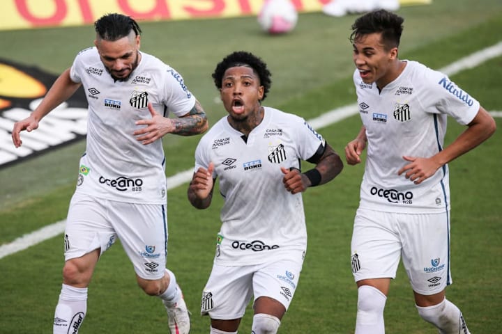 Marinho tentará, mais uma vez, deixar a sua marca pelo Peixe