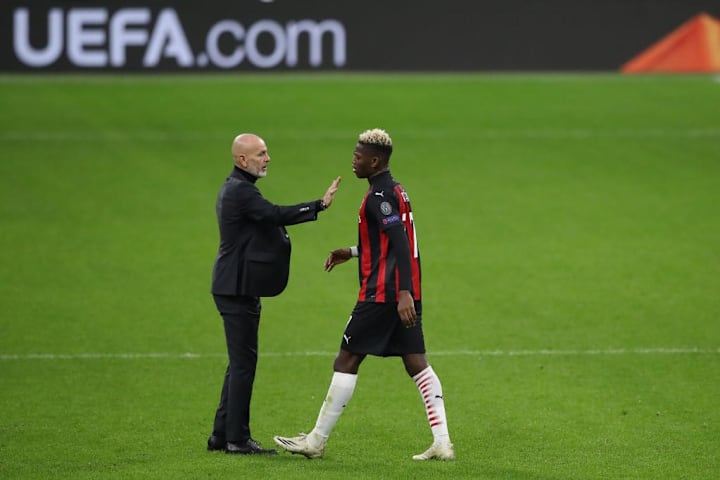 Stefano Pioli e Rafael Leao