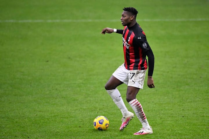 Rafa Leao, possibile jolly sulla trequarti rosonera nella sfida al Bologna