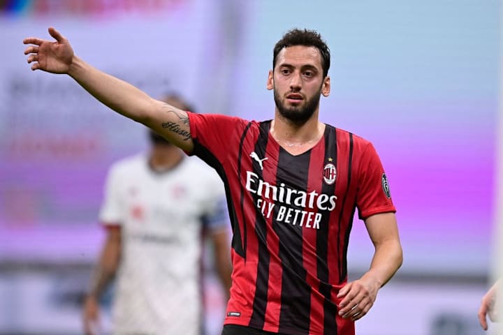 Hakan Calhanoglu