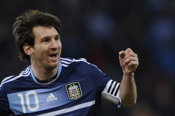 ALTERNATE CROP
Argentina's forward Lione