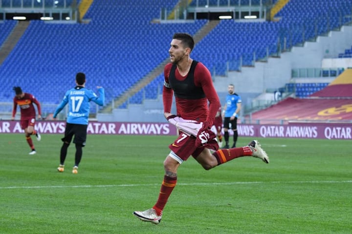 Pellegrini esulta dopo il gol allo Spezia