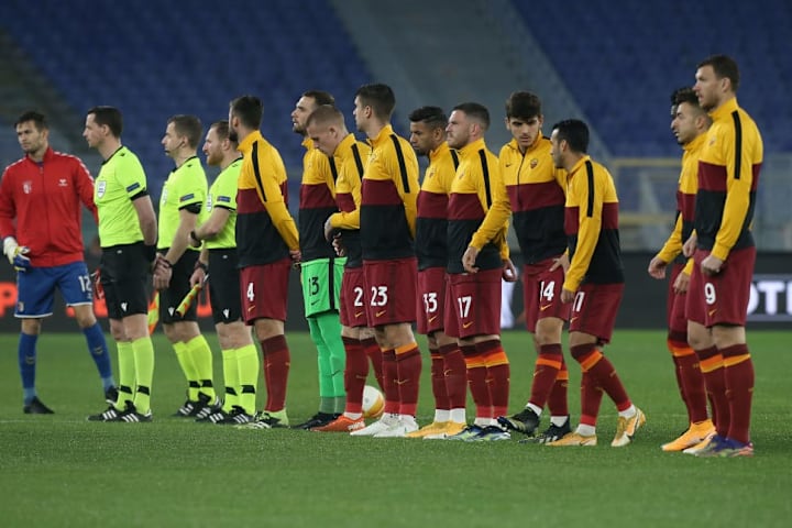 La squadra giallorossa prima del fischio d'inizio