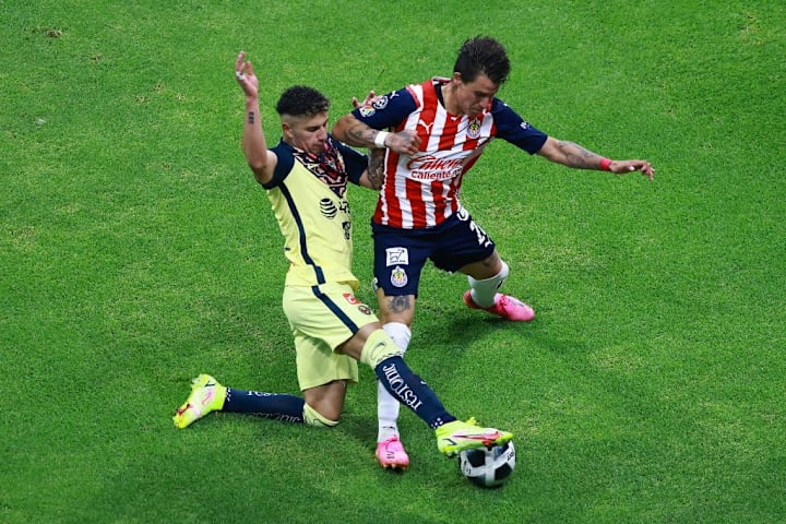 Jorge Sánchez, Cristian Calderon
