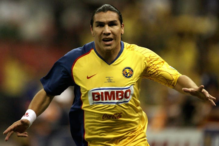 Cabañas se convirtió en uno de los favoritos de la afición gracias a sus goles.