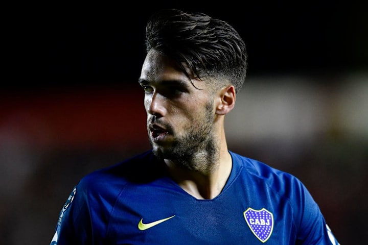 El lateral podría pasar de olvidado a titular, sin escalas.