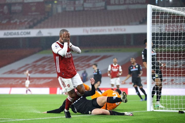 Arsenal v Aston Villa - Premier League